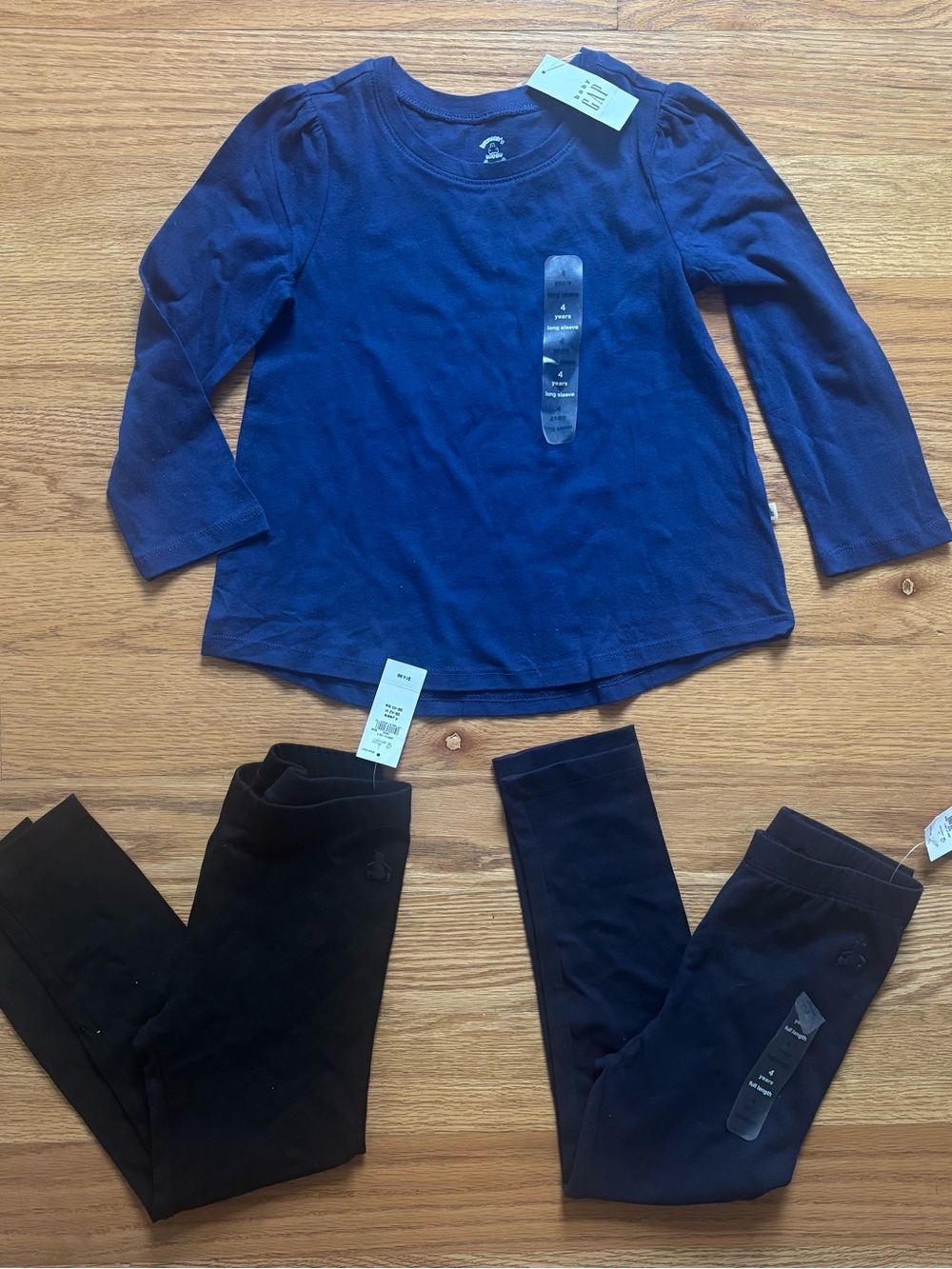 Baby Gap Brannan’s Favorites Long Sleeve Tee & 2 Leggings - 4T NWT